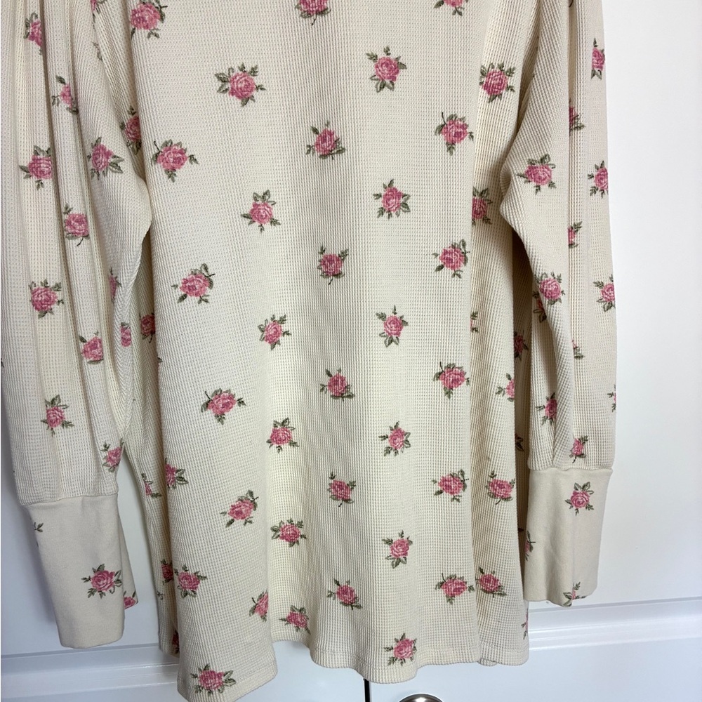 Torrid Floral Vintage Inspired Thermal Crew Puff Sleeve Top Feminine Elegant 3X - Picture 12 of 15